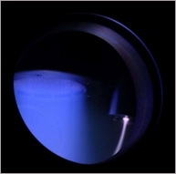 Ø80mm 1kV argon ion beam neutralized by electron beam (HEXAR-7 ETCHER) Photo of Ø80mm 1kV argon ion beam neutralized by electron beam (HEXAR-7 ETCHER)